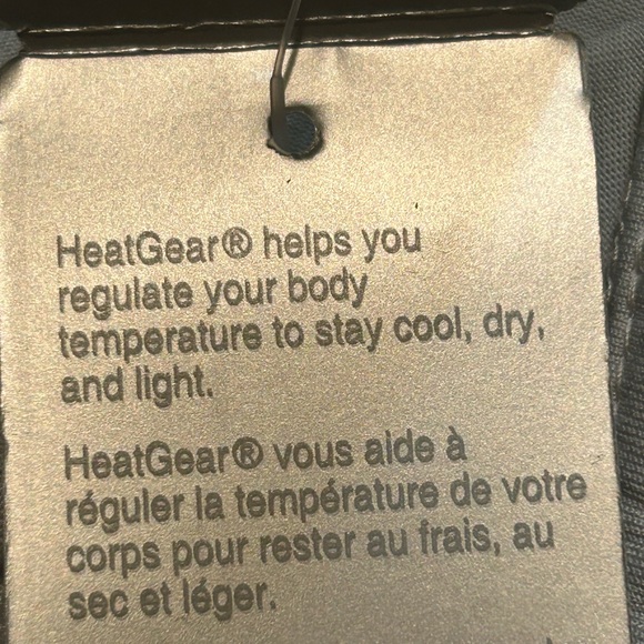 Under Armour HeatGear Light Gray Quarter Zip Jacket Size Medium NWT - Picture 6 of 7